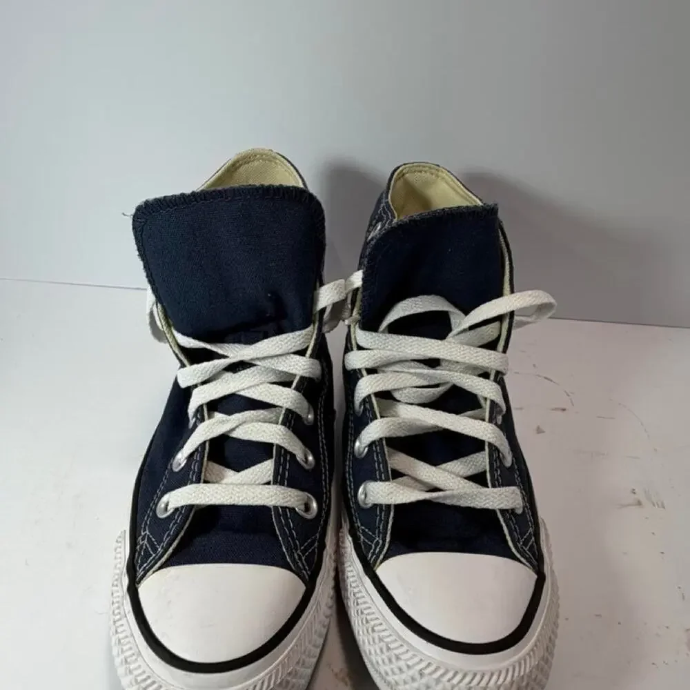 Converse step out
